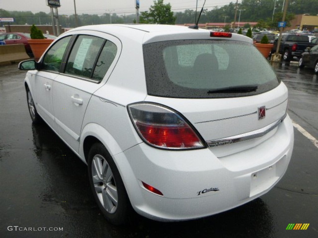 2008 Astra XR Sedan - Arctic White / Charcoal photo #5