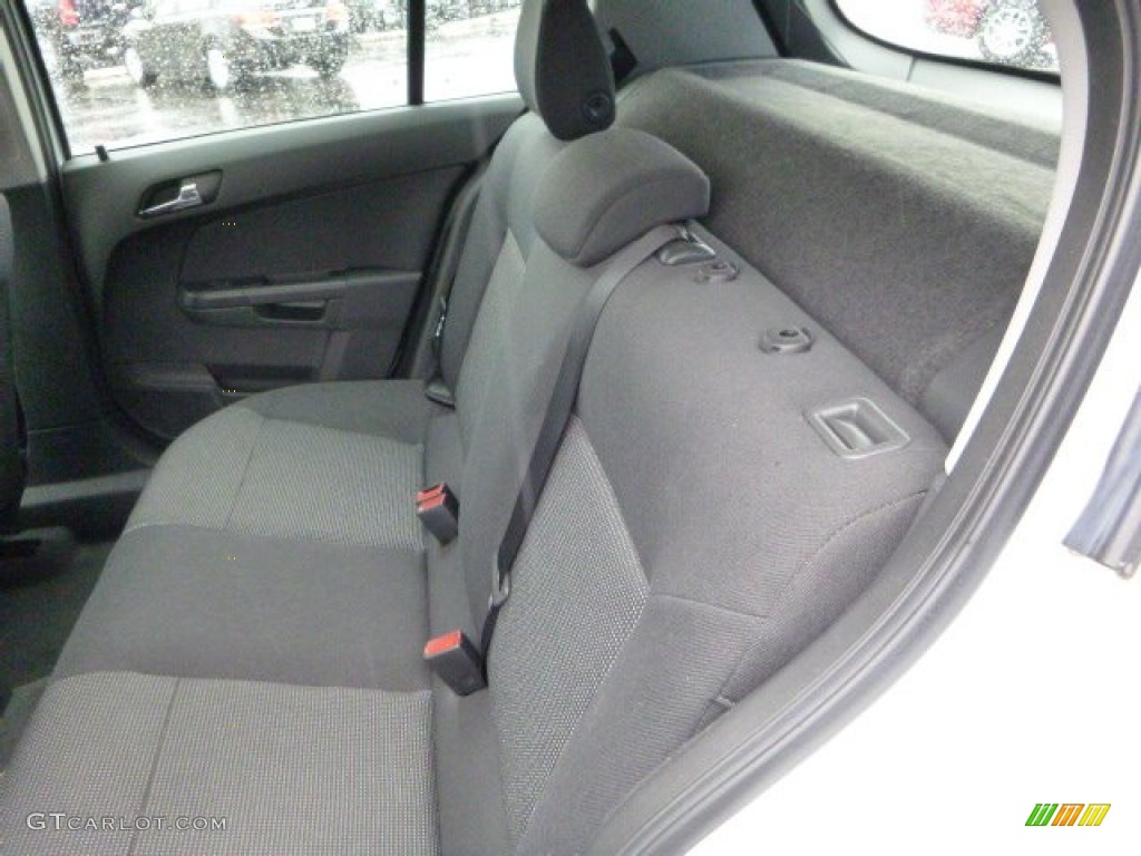 2008 Astra XR Sedan - Arctic White / Charcoal photo #11