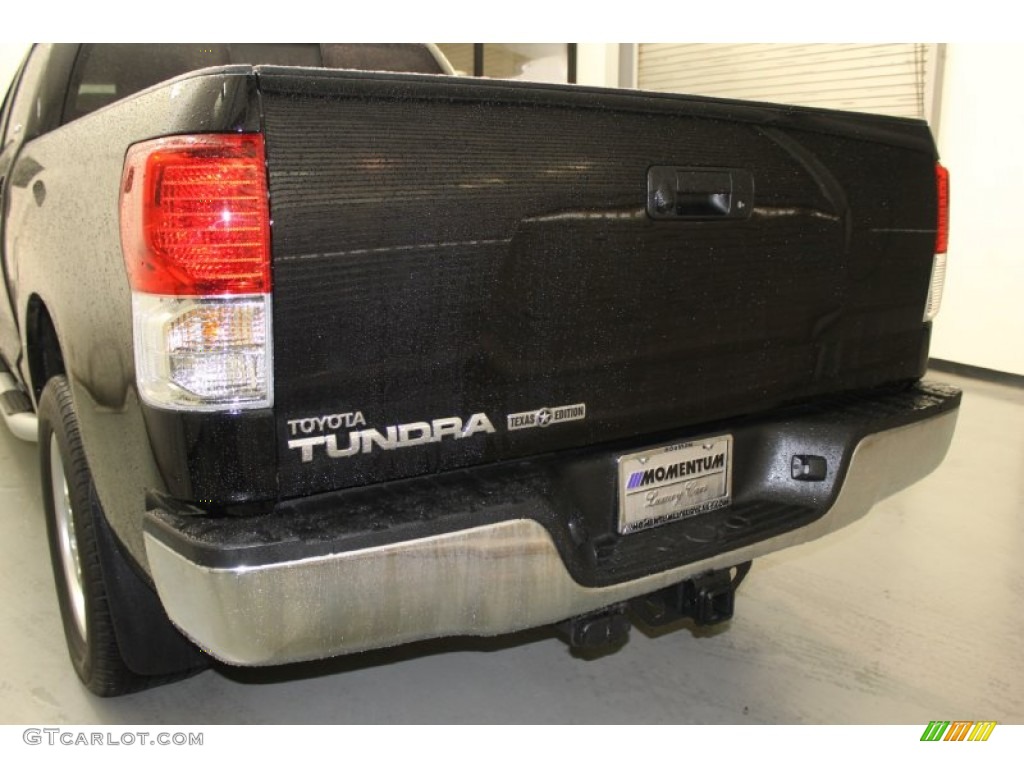 2012 Tundra SR5 Double Cab - Black / Graphite photo #10