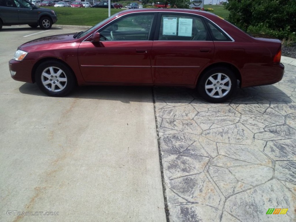 2002 Avalon XLS - Vintage Red Pearl / Taupe photo #18