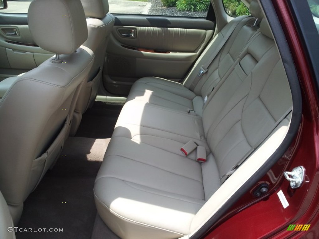2002 Avalon XLS - Vintage Red Pearl / Taupe photo #39