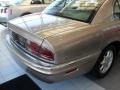 2001 Light Bronzemist Metallic Buick Park Avenue   photo #10