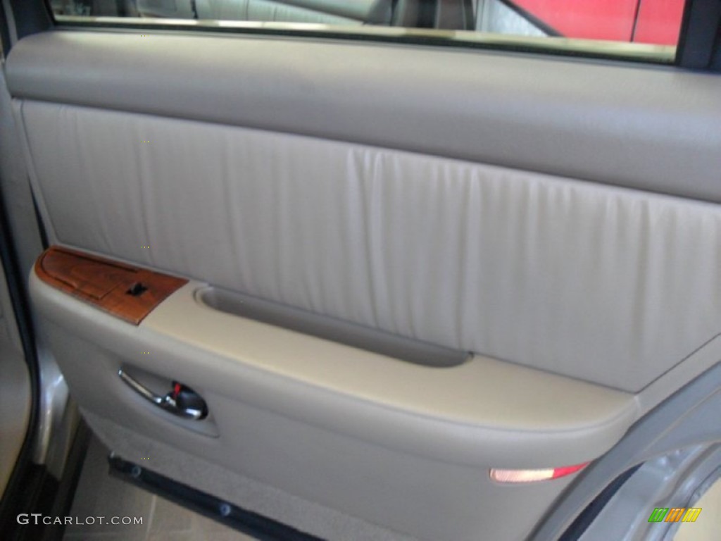 2001 Park Avenue  - Light Bronzemist Metallic / Taupe photo #21