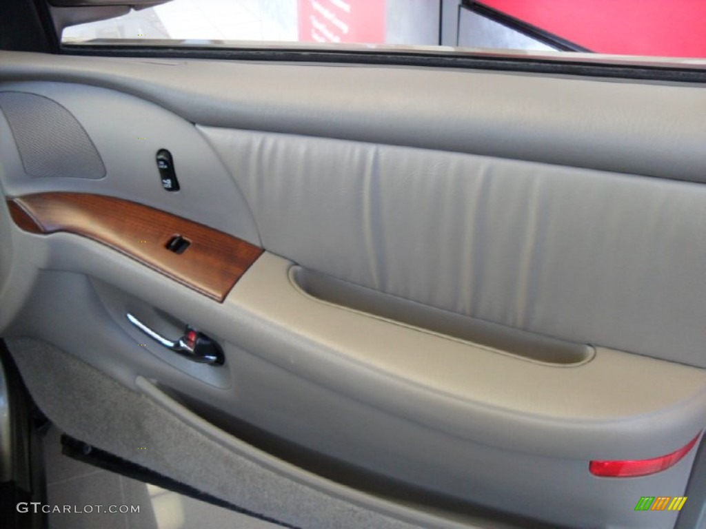 2001 Park Avenue  - Light Bronzemist Metallic / Taupe photo #22