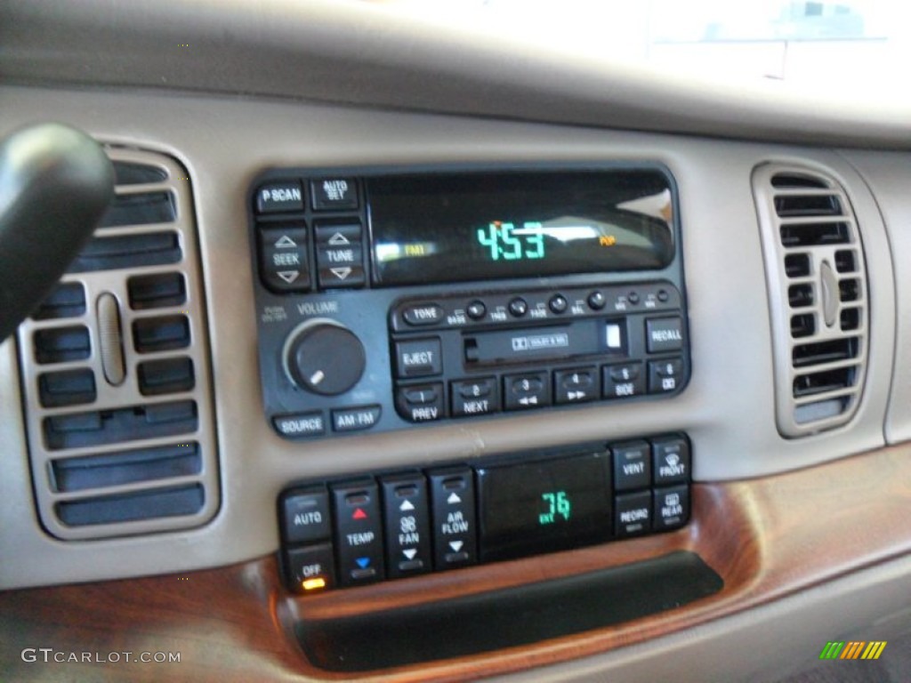 2001 Park Avenue  - Light Bronzemist Metallic / Taupe photo #25