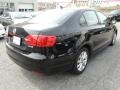 Black - Jetta SE Sedan Photo No. 7