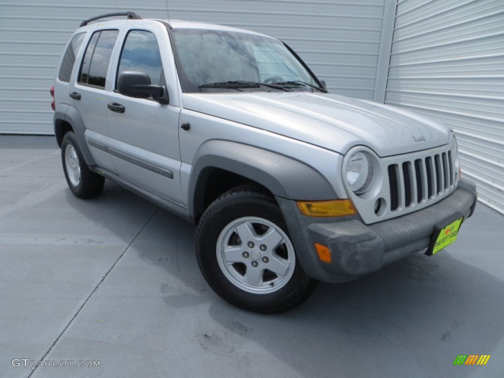 2006 Liberty Sport - Bright Silver Metallic / Medium Slate Gray photo #1