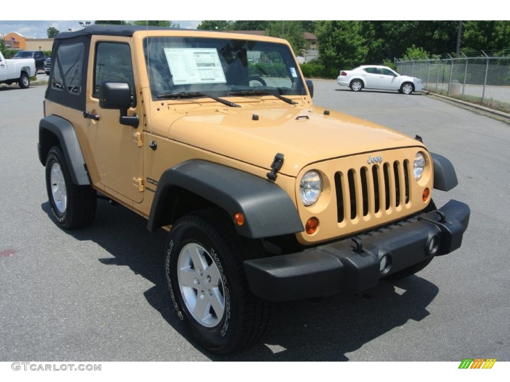 2013 Wrangler Sport 4x4 - Dune Beige / Black photo #2