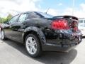 Black - Avenger SE V6 Photo No. 2