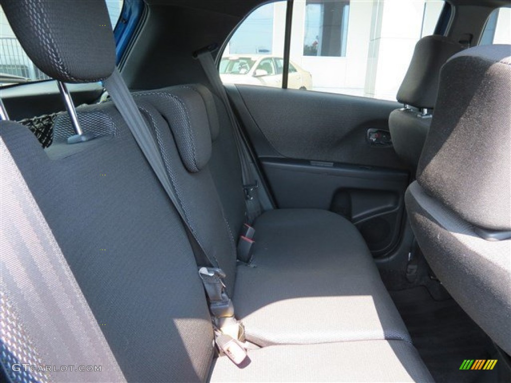 2009 Yaris 5 Door Liftback - Blazing Blue Pearl / Dark Charcoal photo #14