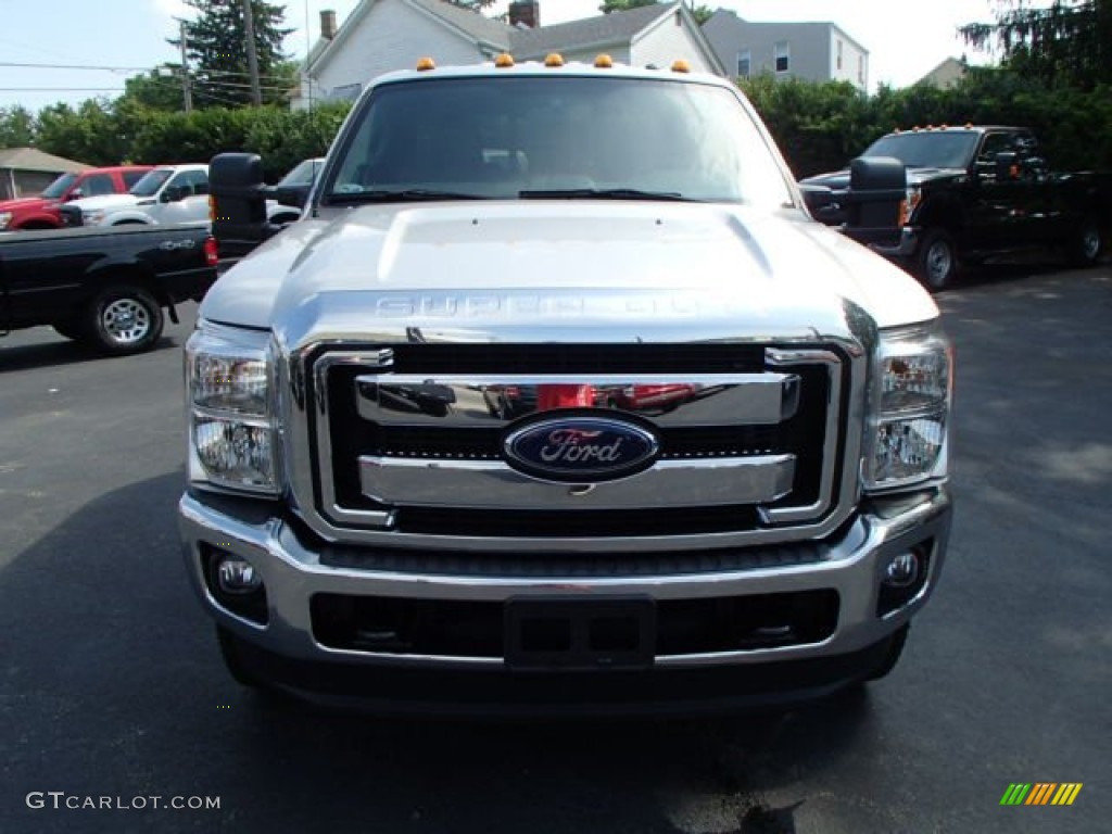 2013 F250 Super Duty Lariat Crew Cab 4x4 - Ingot Silver Metallic / Black photo #2