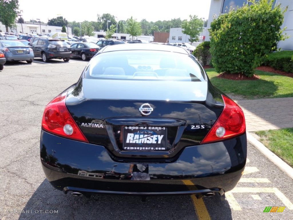 2012 Altima 2.5 S Coupe - Super Black / Charcoal photo #3