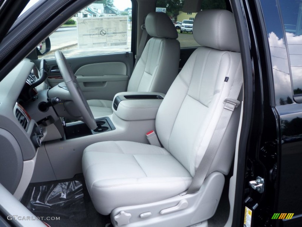 2013 Chevrolet Suburban 2500 LT 4x4 Front Seat Photo #83195514