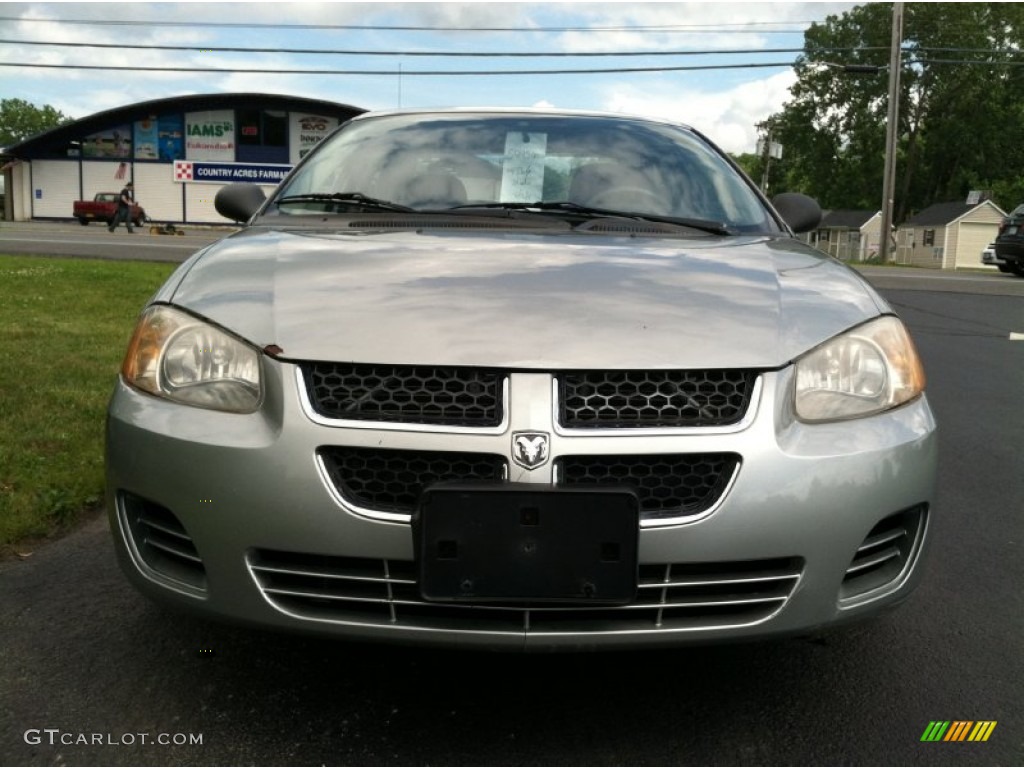 2004 Stratus SXT Sedan - Bright Silver Metallic / Dark Slate Gray photo #3
