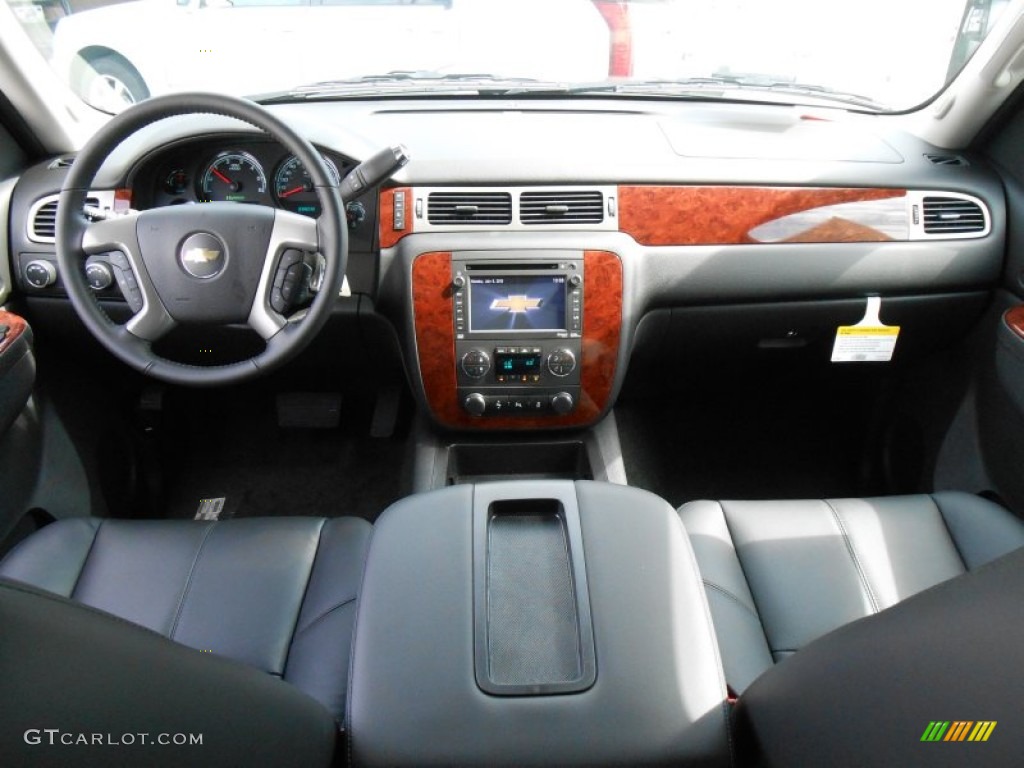 2013 Chevrolet Tahoe Hybrid 4x4 Ebony Dashboard Photo #83197231