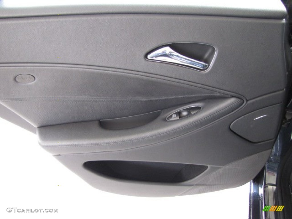 2006 CLS 500 - Capri Blue Metallic / Black photo #29