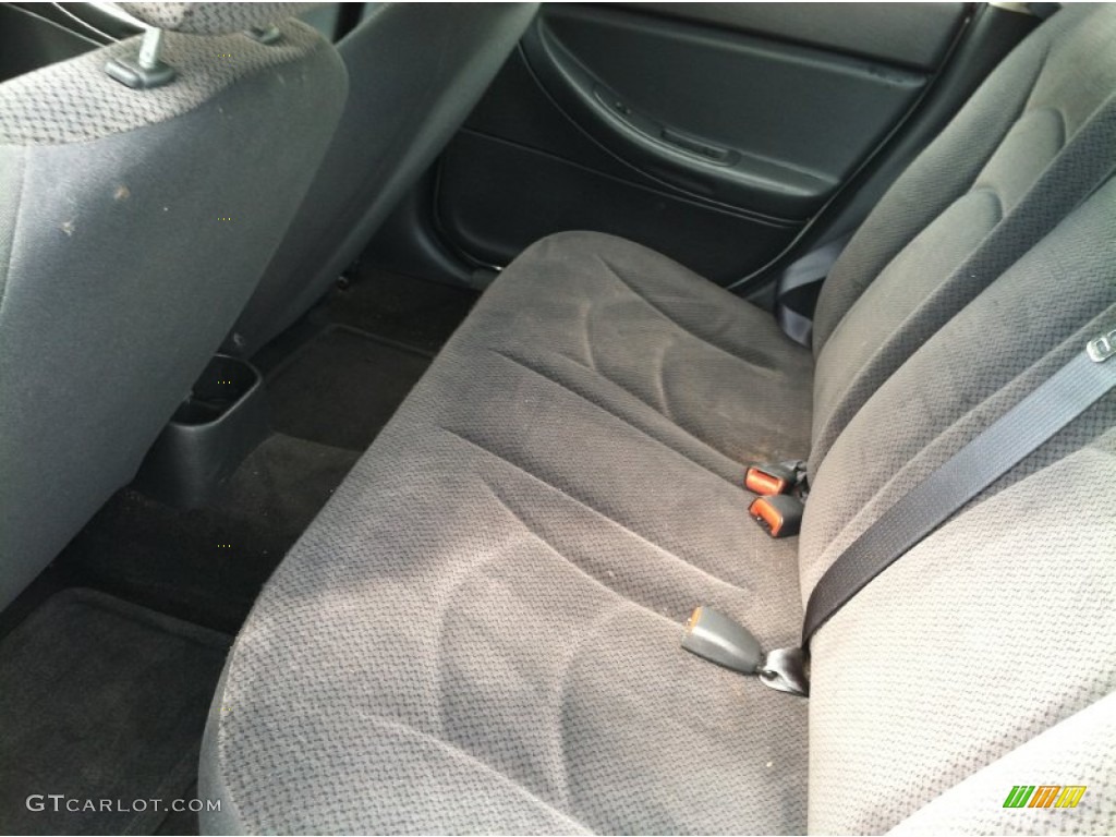 2004 Stratus SXT Sedan - Bright Silver Metallic / Dark Slate Gray photo #10