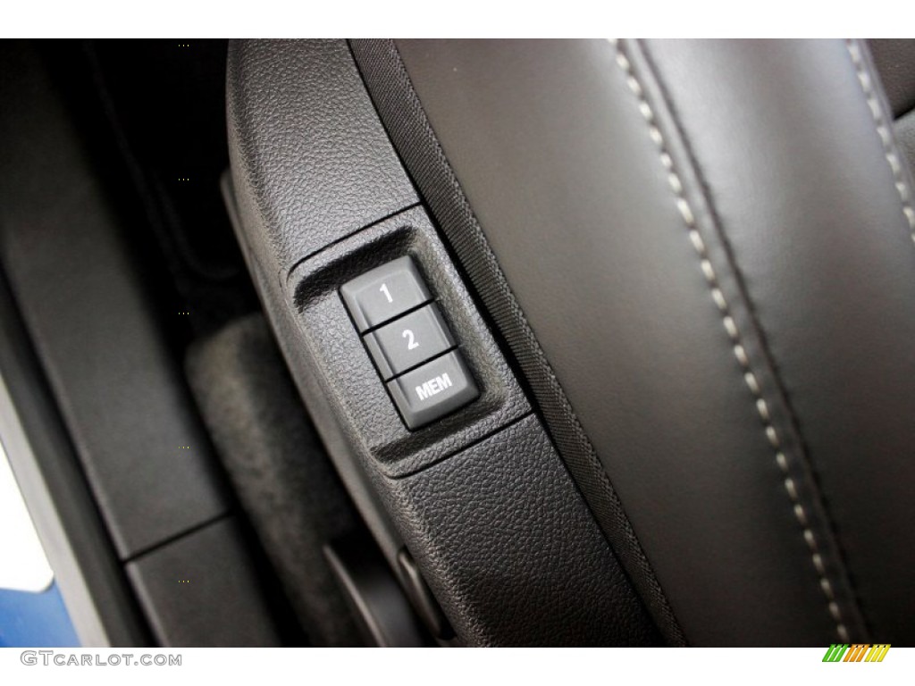 2013 Buick Encore Premium AWD Controls Photo #83197413