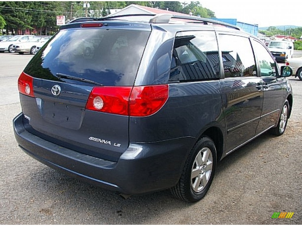 2007 Sienna LE - Nautical Blue Metallic / Stone photo #9