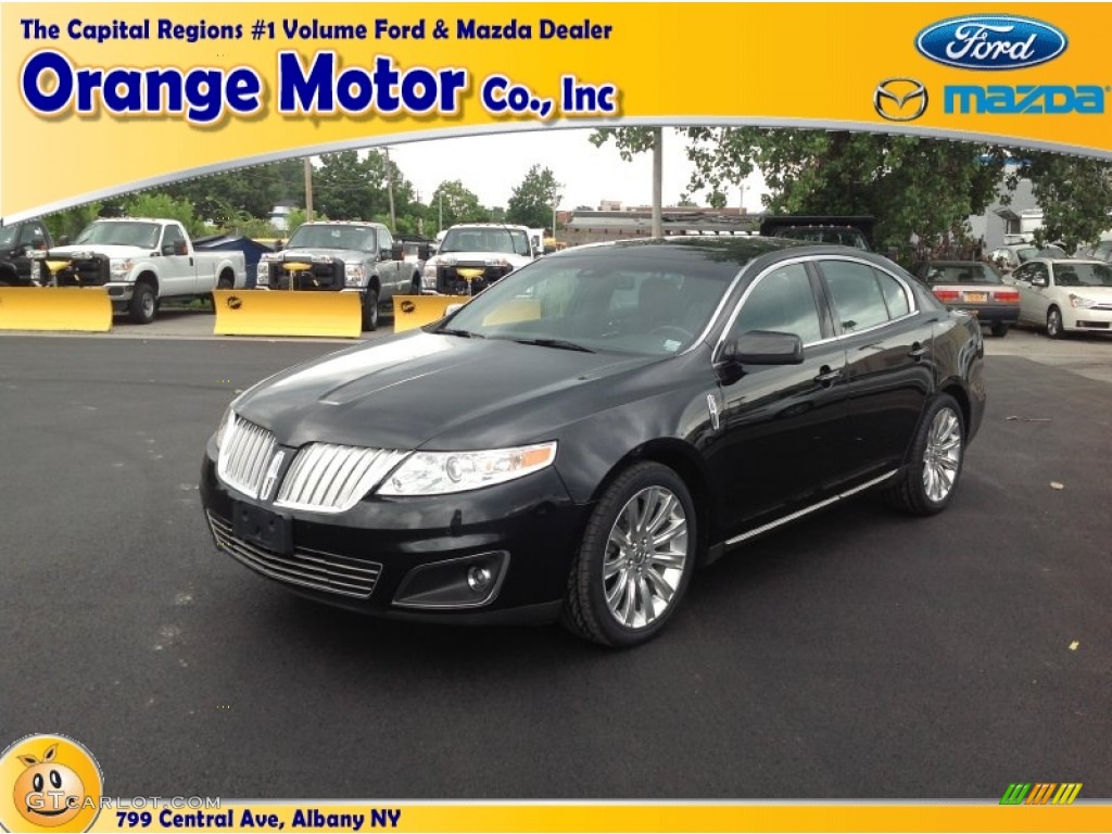 Black Lincoln MKS