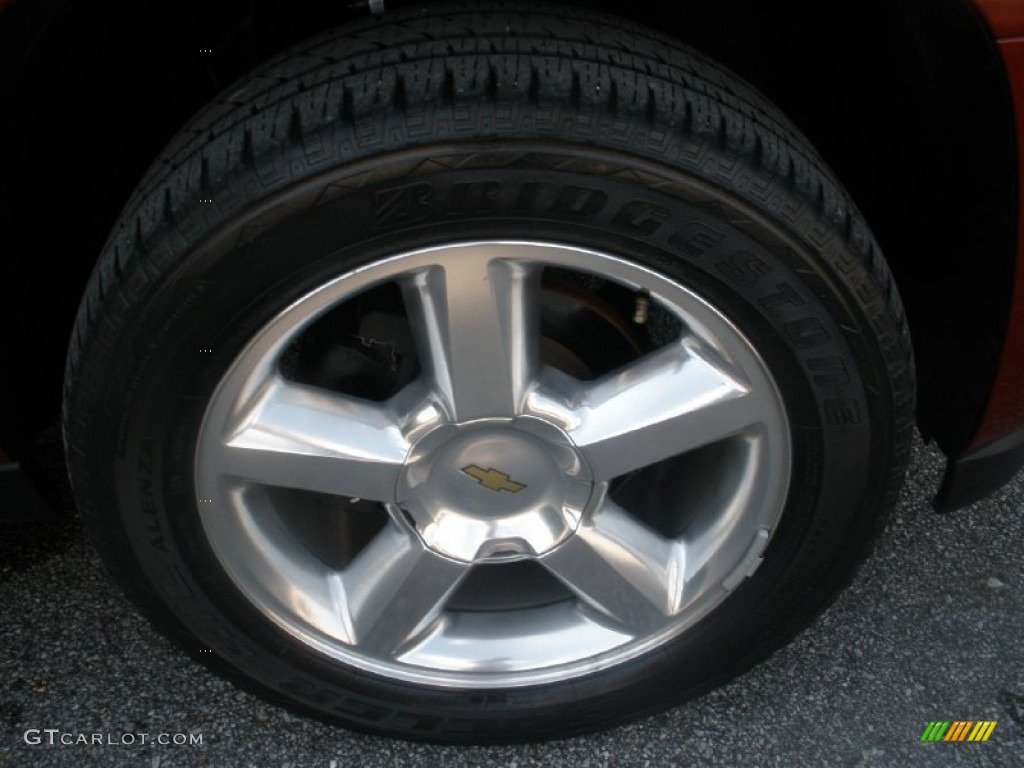 2009 Chevrolet Suburban LTZ Wheel Photos