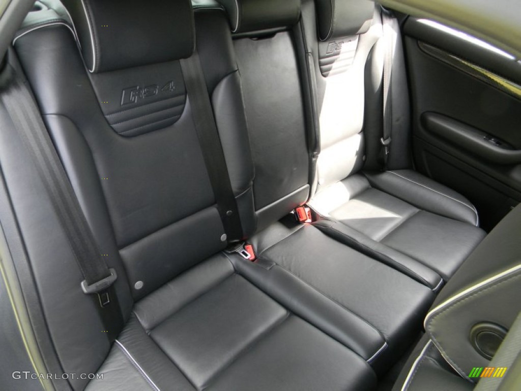 2007 RS4 4.2 quattro Sedan - Daytona Grey Pearl Effect / Black photo #33