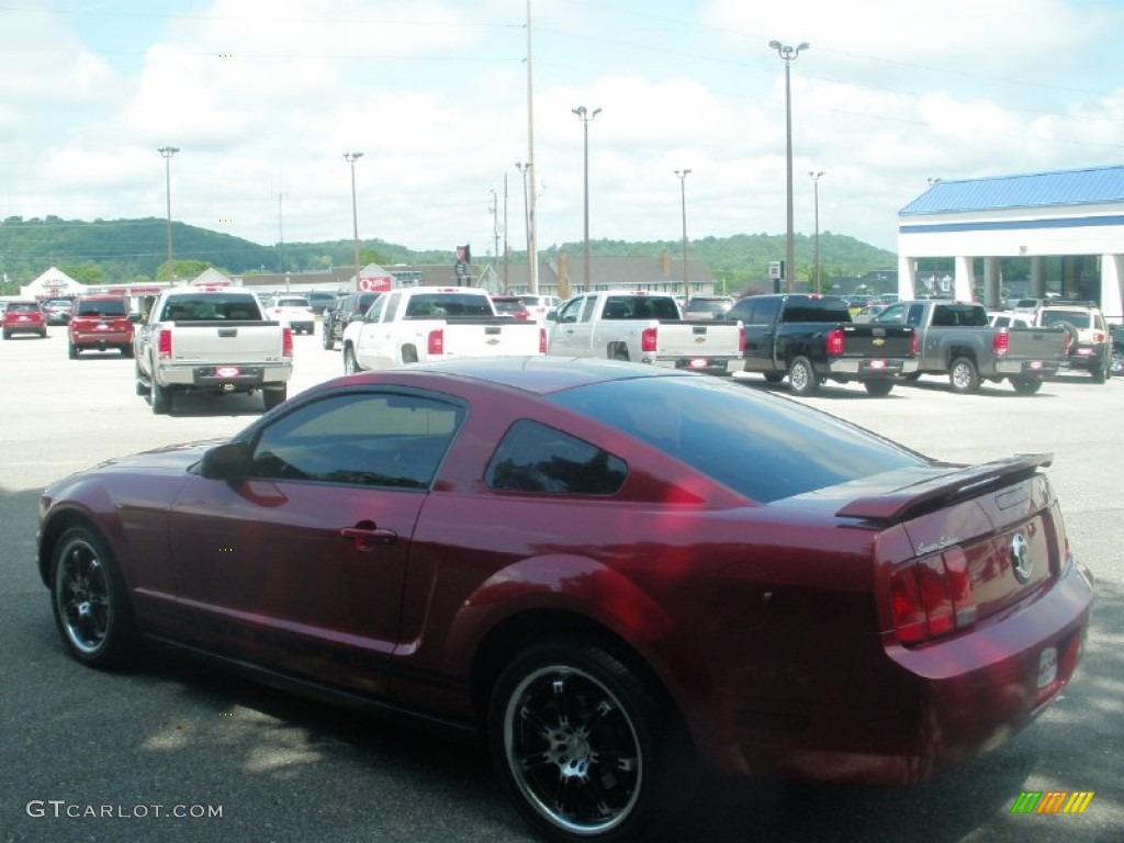 2006 Mustang V6 Premium Coupe - Redfire Metallic / Light Graphite photo #10