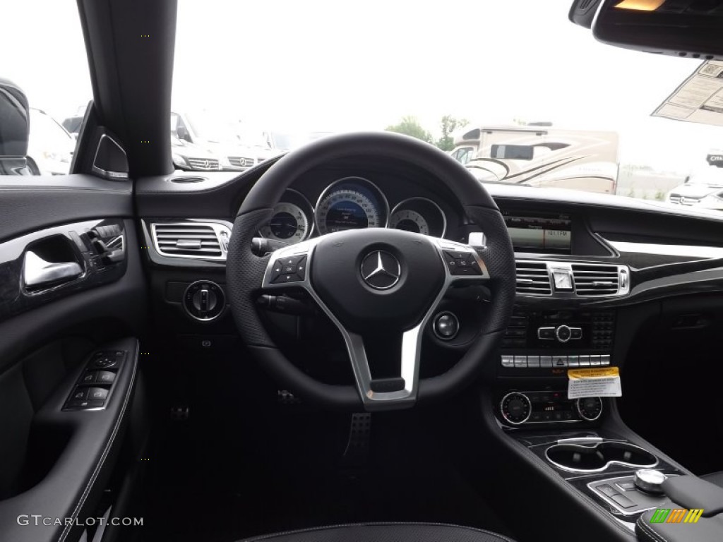 2014 Mercedes-Benz CLS 550 4Matic Coupe Dashboard Photos