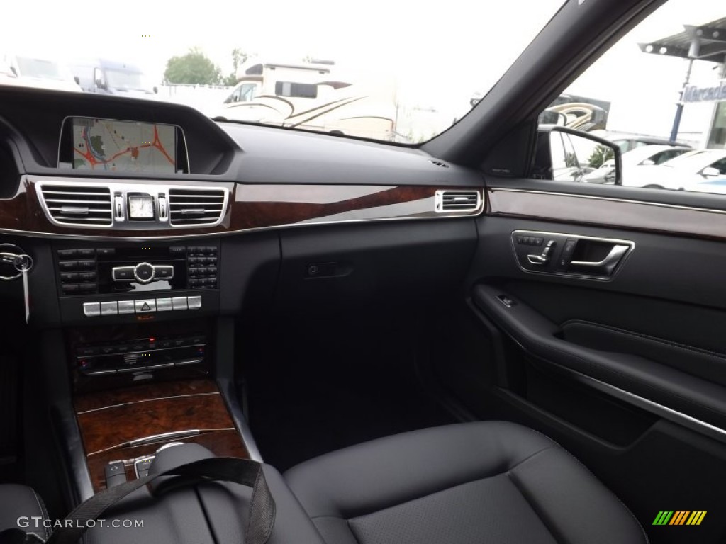2014 E 350 4Matic Sedan - Black / Black photo #8