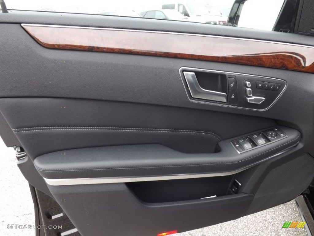 2014 E 350 4Matic Sedan - Black / Black photo #11