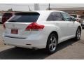 Blizzard White Pearl - Venza V6 Photo No. 4