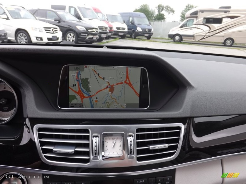 2014 Mercedes-Benz E 400 Hybrid Sedan Navigation Photos