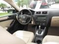 Black - Jetta SE Sedan Photo No. 12