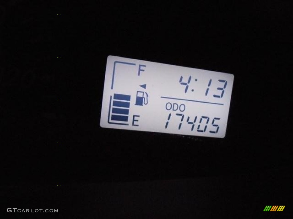 2010 Yaris Sedan - Pacific Blue Metallic / Dark Charcoal photo #12
