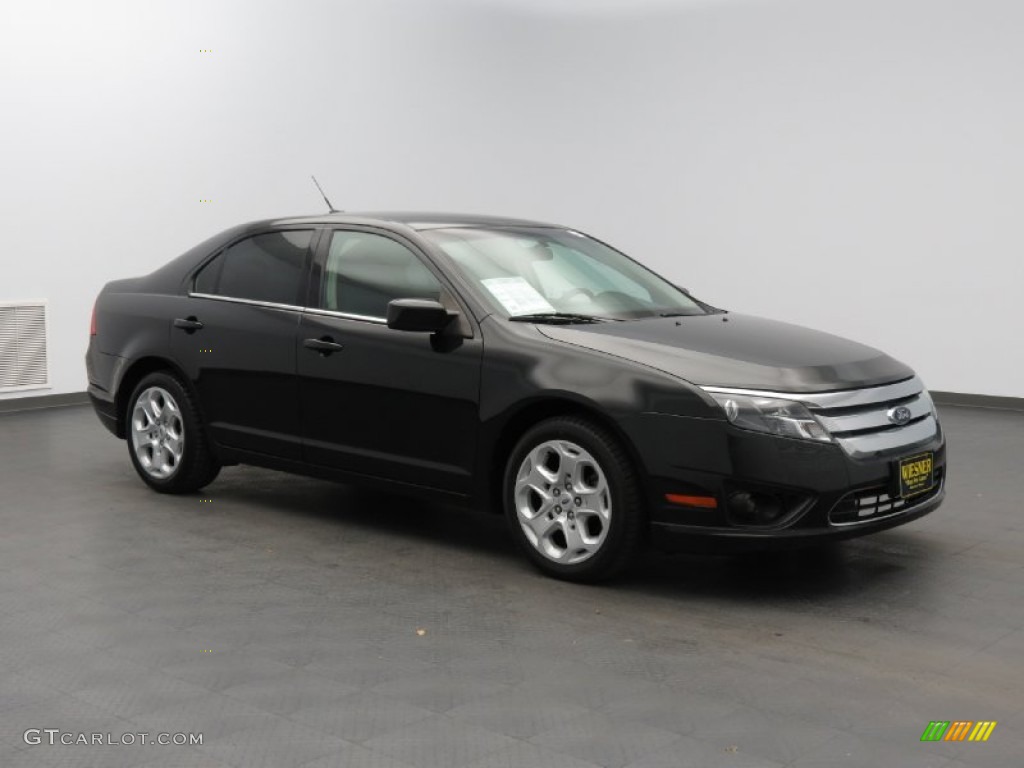 2010 Fusion SE V6 - Tuxedo Black Metallic / Charcoal Black photo #1