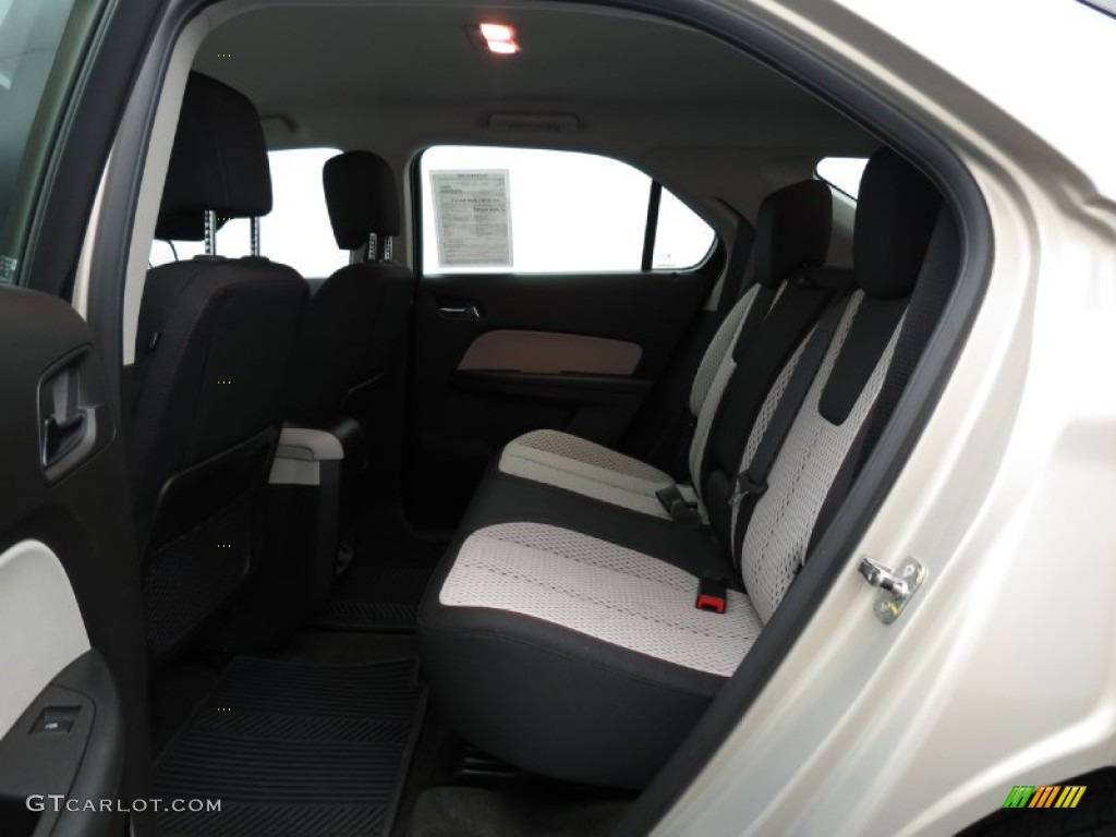 2011 Equinox LS - Gold Mist Metallic / Light Titanium/Jet Black photo #15