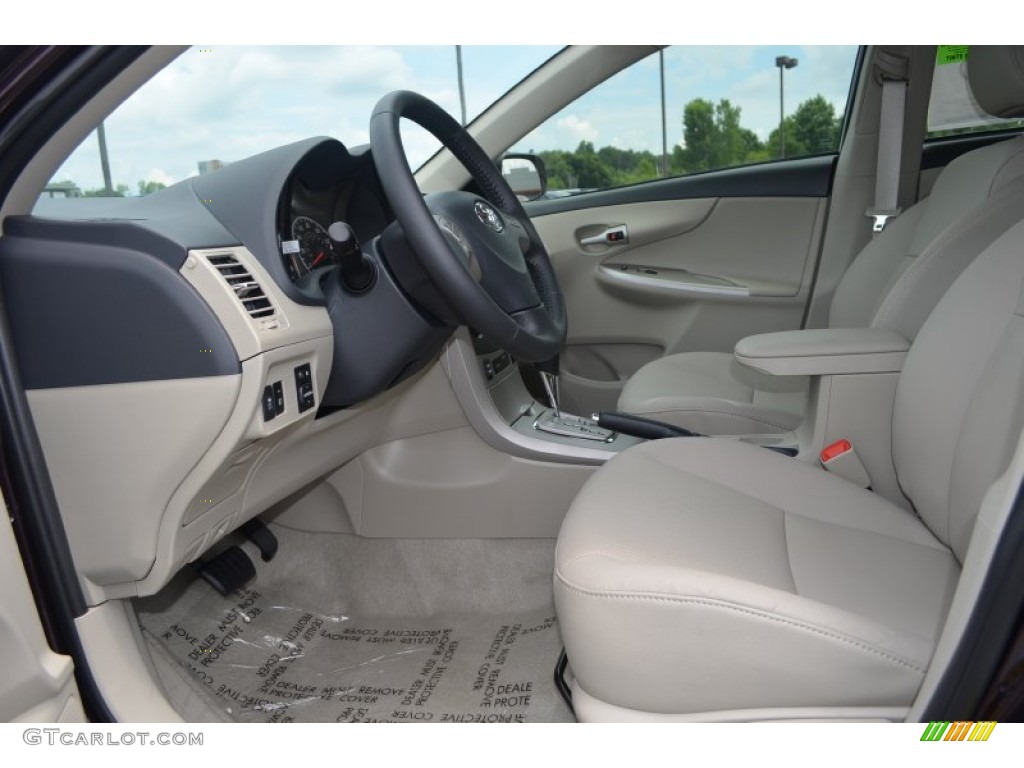 2013 Corolla LE Special Edition - Black Currant Metallic / Bisque photo #5