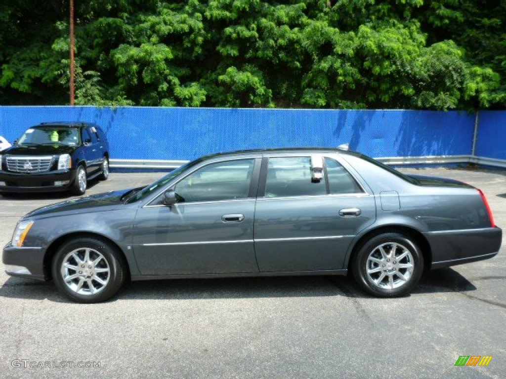 Grey Flannel 2010 Cadillac DTS Standard DTS Model Exterior Photo #83215888