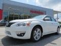 2013 Pearl White Nissan Altima 2.5 SV  photo #1