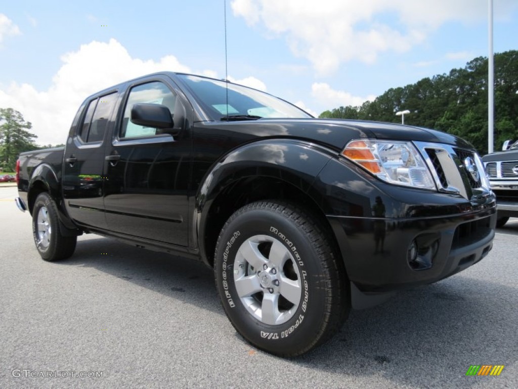 2013 Frontier SV V6 Crew Cab - Super Black / Steel photo #7