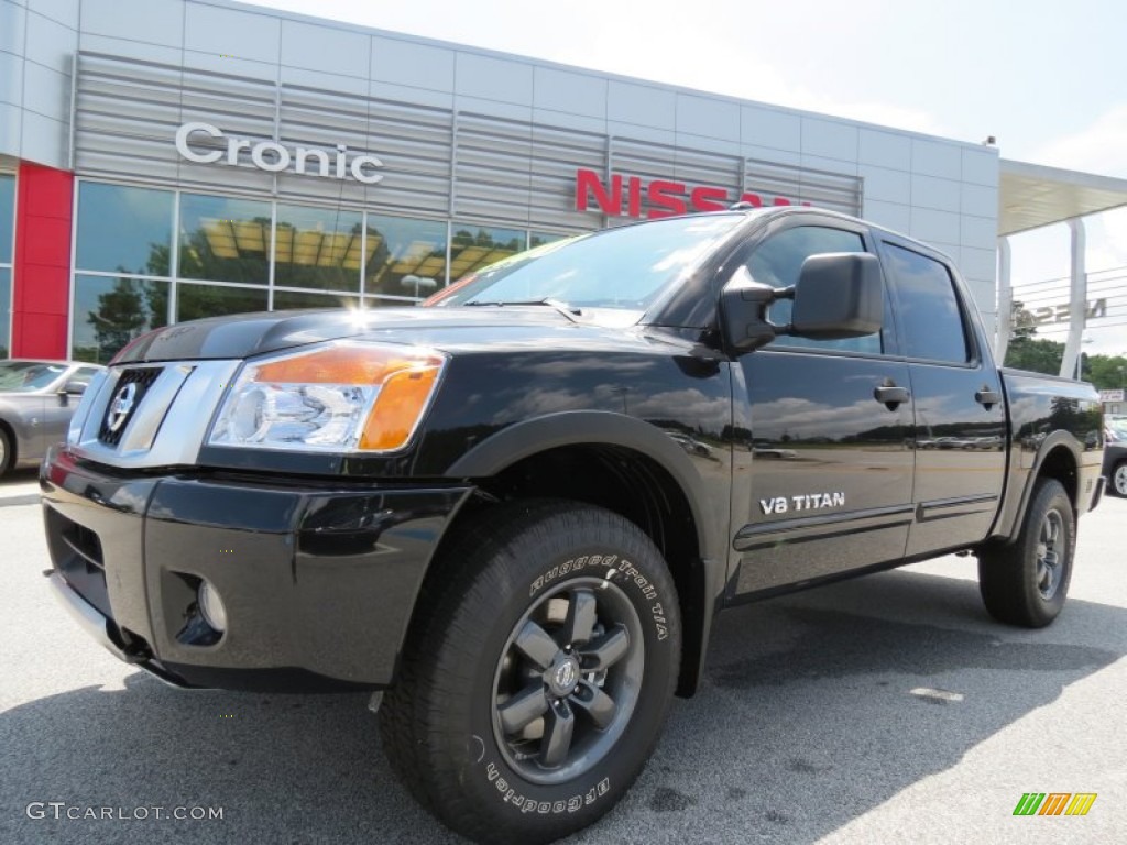 2013 Titan Pro-4X Crew Cab 4x4 - Galaxy Black / Pro 4X Charcoal photo #1