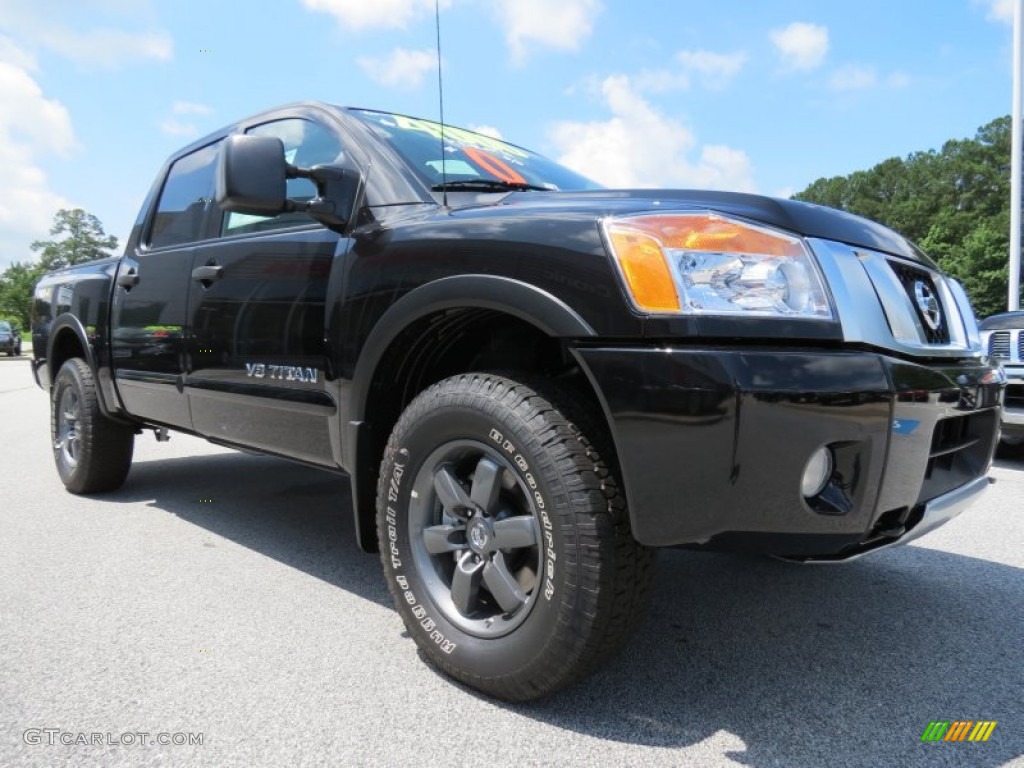 Galaxy Black 2013 Nissan Titan Pro-4X Crew Cab 4x4 Exterior Photo #83220287