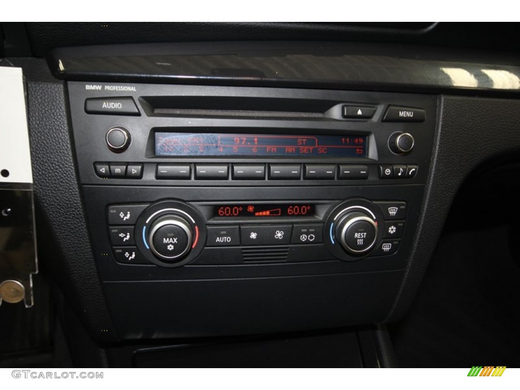 2009 BMW 1 Series 128i Coupe Controls Photo #83220413