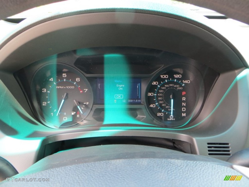 2014 Ford Explorer FWD Gauges Photos