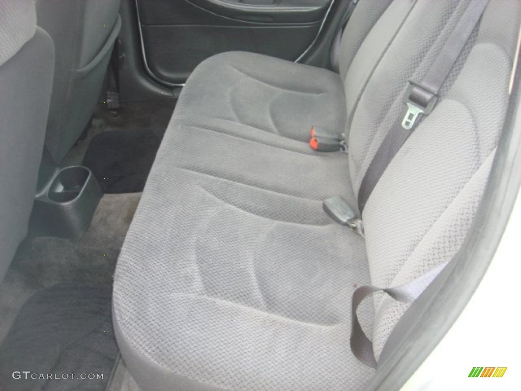 2004 Chrysler Sebring Sedan Rear Seat Photos