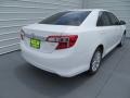 Super White - Camry XLE Photo No. 4