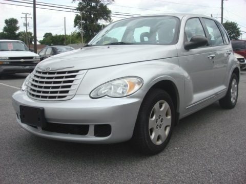 2009 Chrysler PT Cruiser LX Data, Info and Specs
