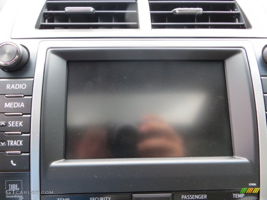 2013 Camry Hybrid XLE - Attitude Black Metallic / Light Gray photo #27