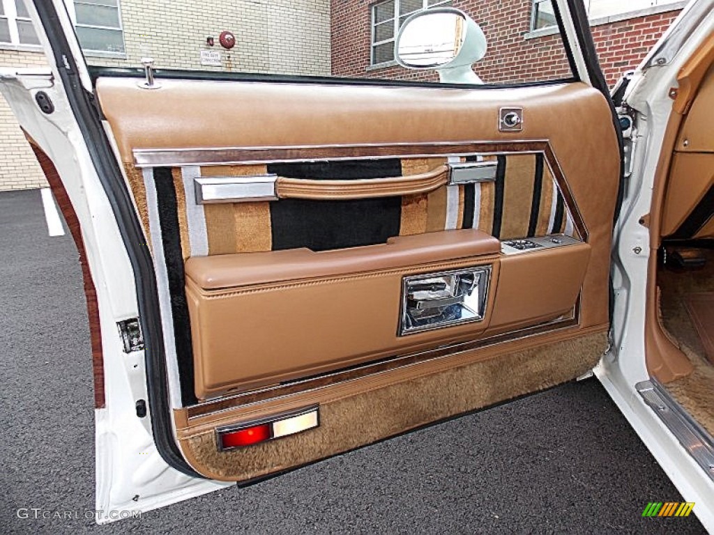 1978 Pontiac Grand Safari Station Wagon Carmel Tan Door Panel Photo #83225428