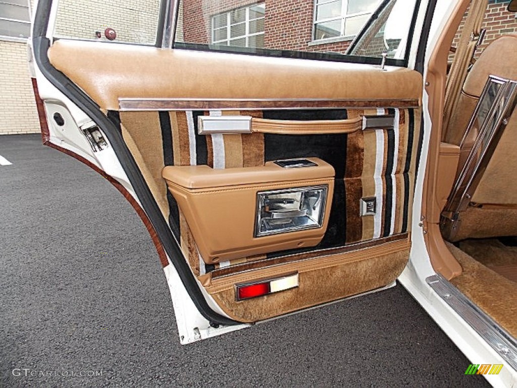 1978 Pontiac Grand Safari Station Wagon Carmel Tan Door Panel Photo #83225701